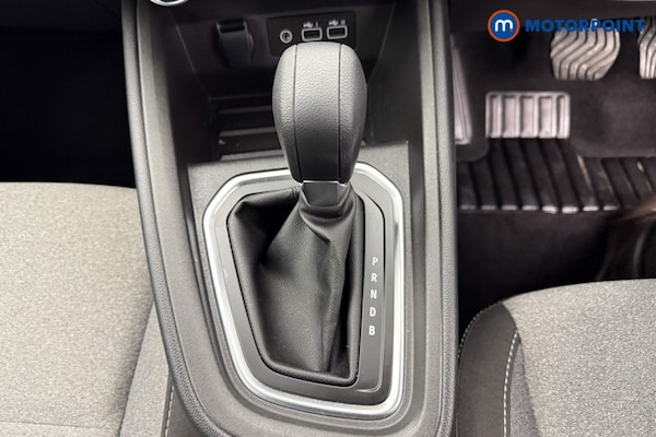 Used Renault Clio 2023 for sale - 76157626: Photo 19