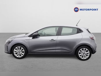 Used Renault Clio 2023 for sale - 76157626: Photo 4