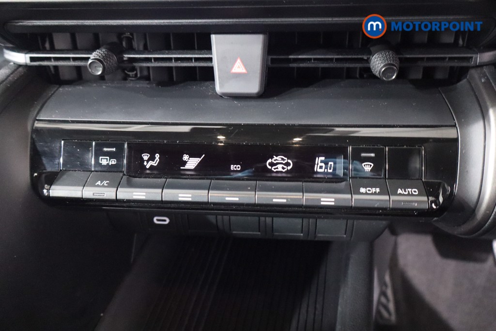 Used Toyota C-HR 2024 for sale - 76685099: Photo 27