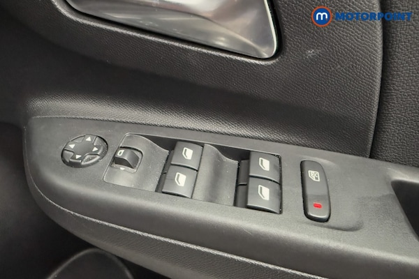 Used Vauxhall Corsa 2023 for sale - 76162187: Photo 25