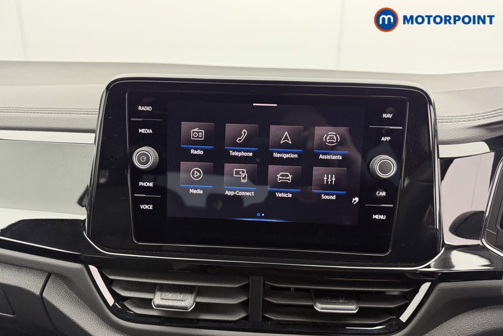 Used Volkswagen T-Roc for sale - 77245830: Photo 19