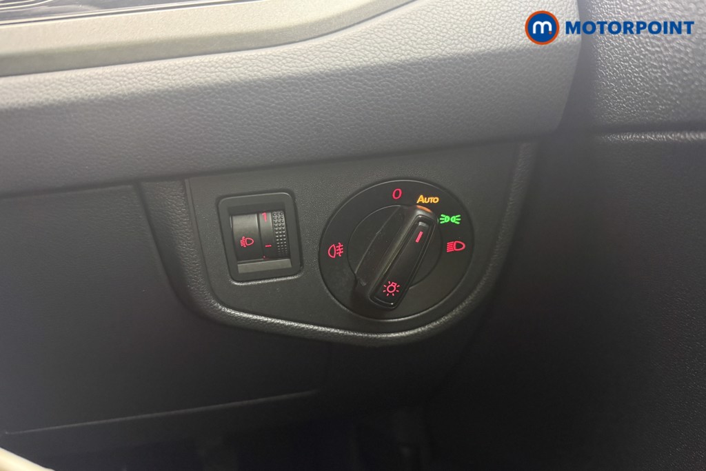 Used Volkswagen Polo 2018 for sale - 77604362: Photo 16