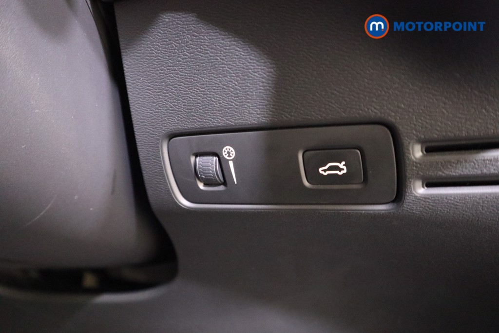 Used Volvo XC40 2019 for sale - 77381770: Photo 19