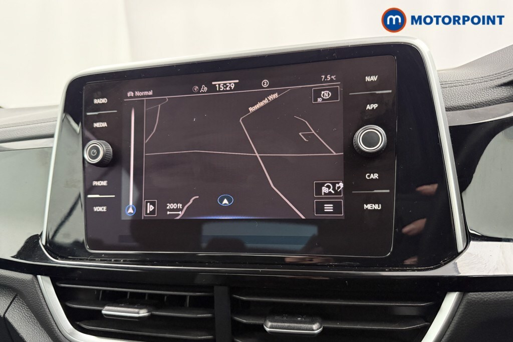 Used Volkswagen T-Roc for sale - 77490347: Photo 17