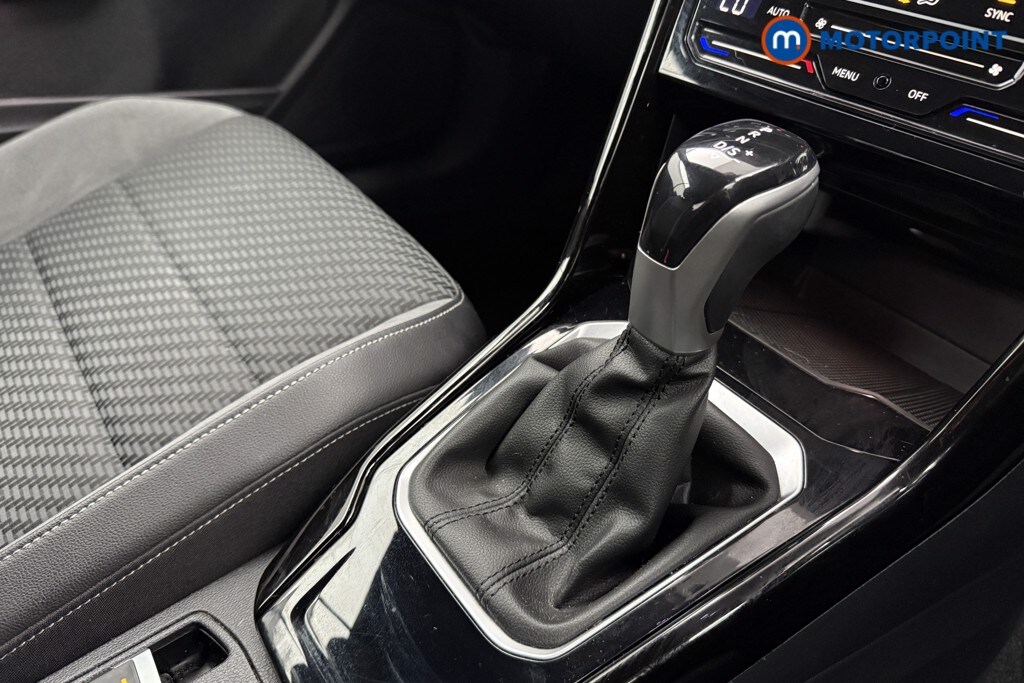 Used Volkswagen T-Roc for sale - 77490347: Photo 22