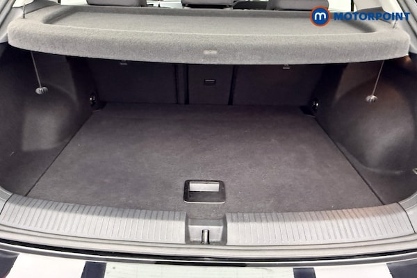 Used Volkswagen T-Roc 2023 for sale - 76206299: Photo 30