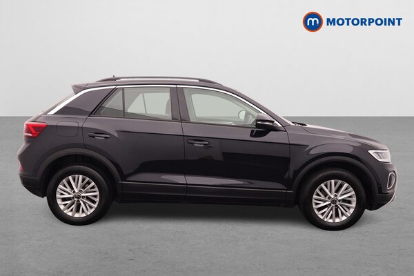 Used Volkswagen T-Roc 2023 for sale - 76206299: Photo 8