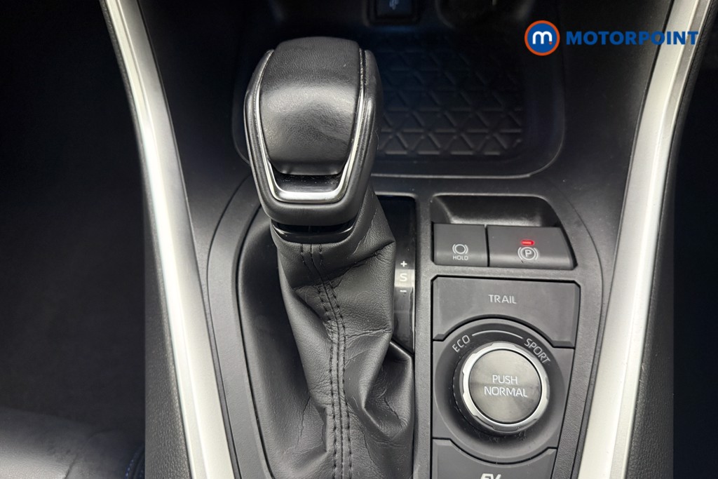 Used Toyota RAV4 2021 for sale - 76905602: Photo 15