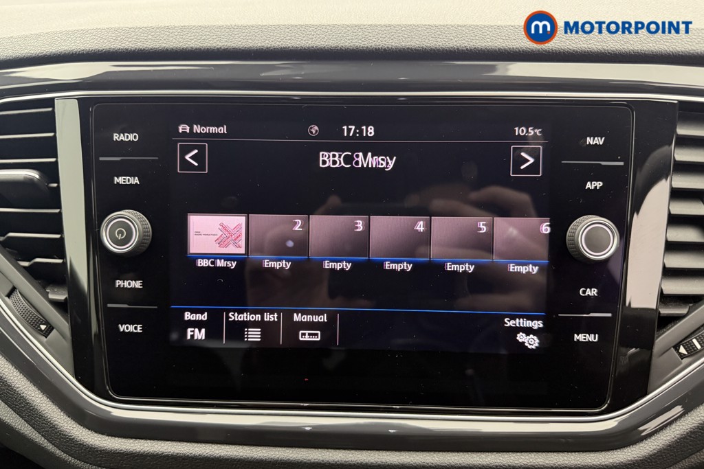 Used Volkswagen T-Roc 2019 for sale - 77932108: Photo 14