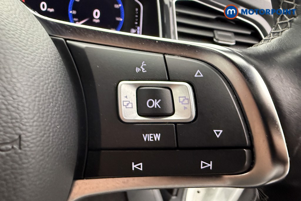 Used Volkswagen T-Roc 2019 for sale - 77932108: Photo 21