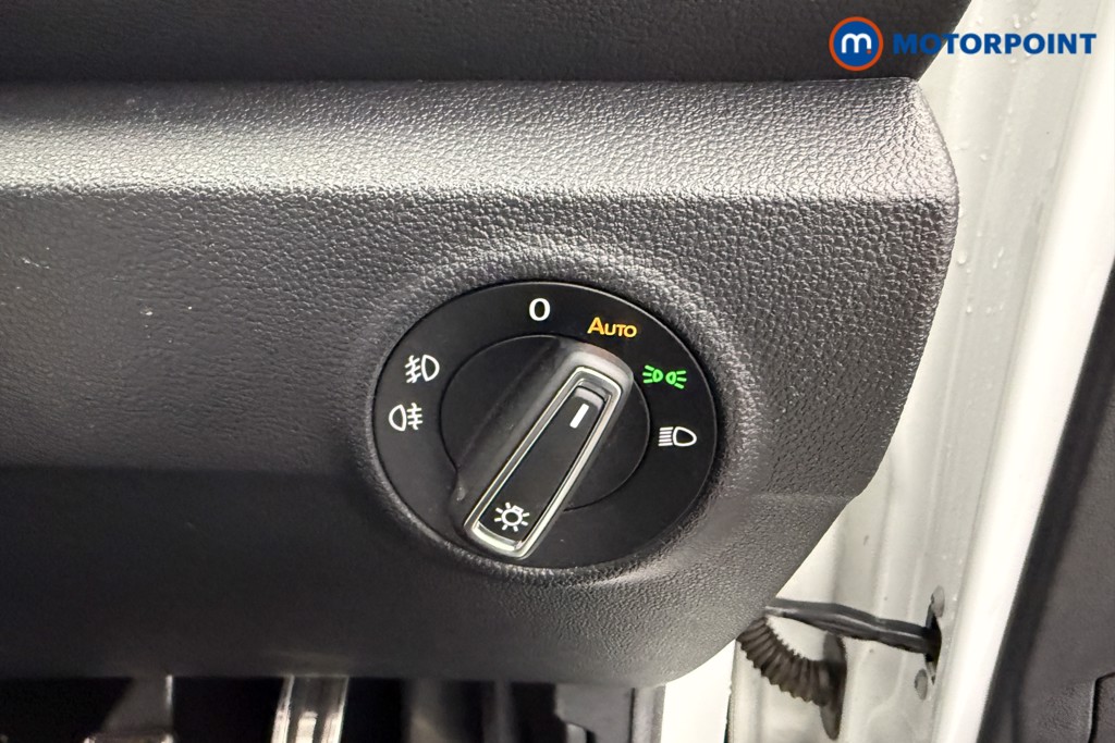 Used Volkswagen T-Roc 2019 for sale - 77932108: Photo 22