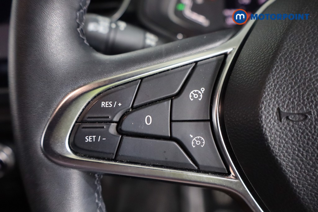 Used Renault Captur 2023 for sale - 76328907: Photo 23