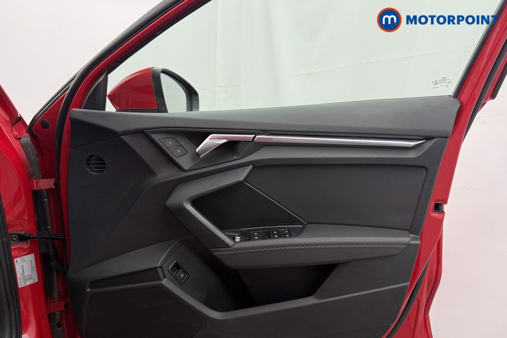 Used BMW 3 Series 2025 for sale - 77490371: Photo 26