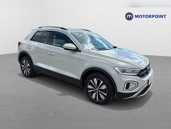 Used Volkswagen T-Roc 2024 for sale - 78500136: Photo