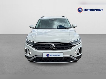 Used Volkswagen T-Roc 2024 for sale - 78500136: Photo