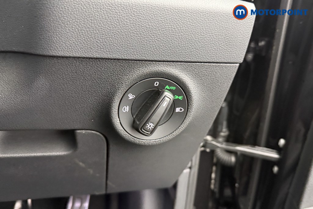 Used Skoda Karoq 2025 for sale - 76777638: Photo 24