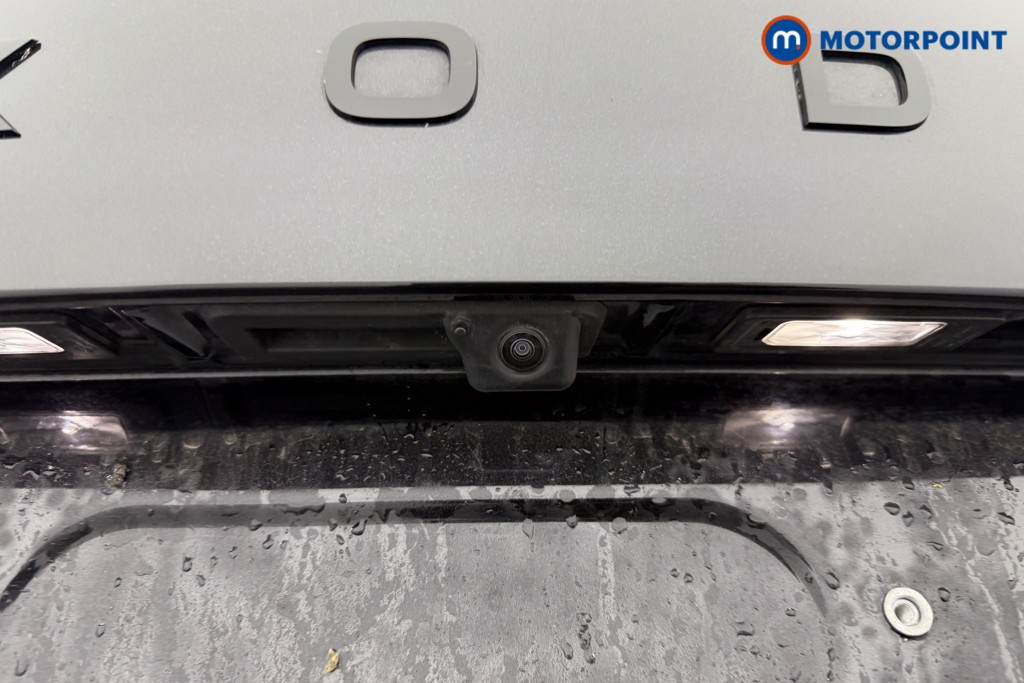 Used Skoda Karoq 2025 for sale - 76777638: Photo 30