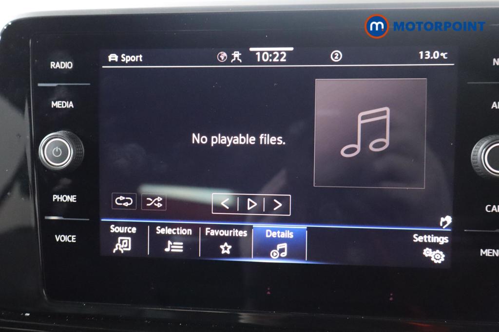 Used Volkswagen T-Roc 2023 for sale - 76905544: Photo 16