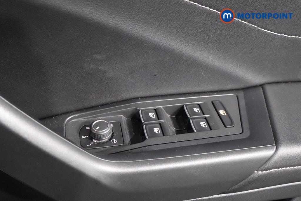 Used Volkswagen T-Roc 2023 for sale - 76905544: Photo 27