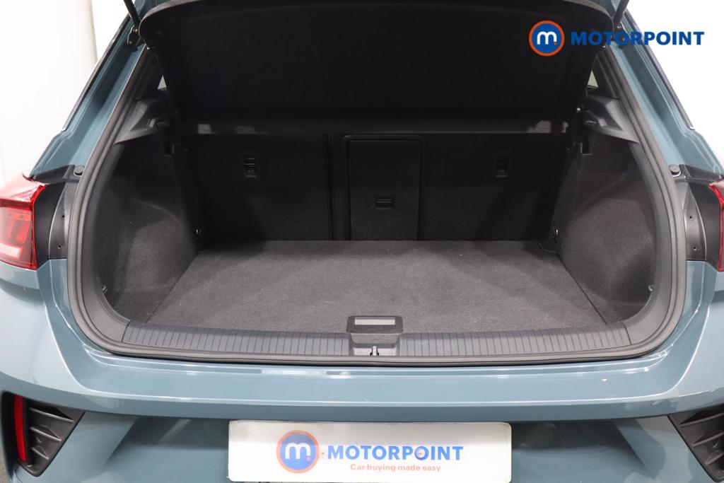 Used Volkswagen T-Roc 2023 for sale - 76905544: Photo 30