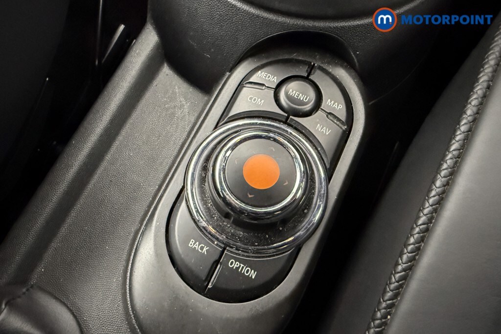 Used MINI Convertible 2019 for sale - 77943549: Photo 13