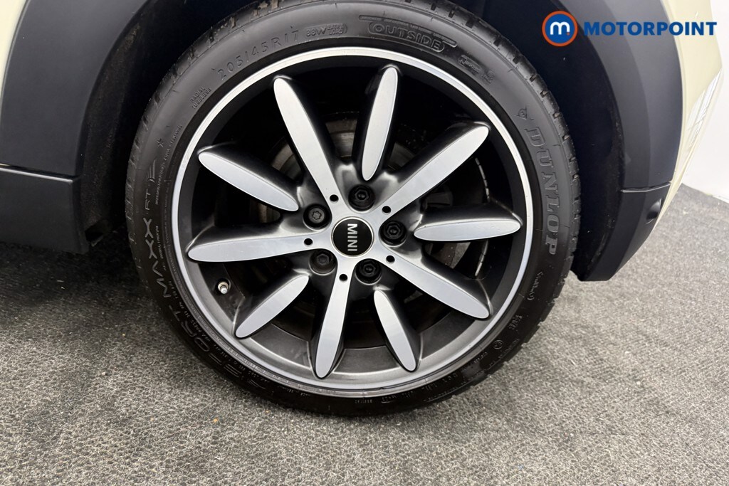 Used MINI Convertible 2019 for sale - 77943549: Photo 32