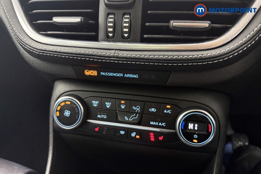 Used Ford Fiesta 2018 for sale - 77996318: Photo 12