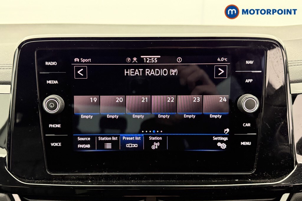 Used Volkswagen T-Roc for sale - 77245839: Photo 14