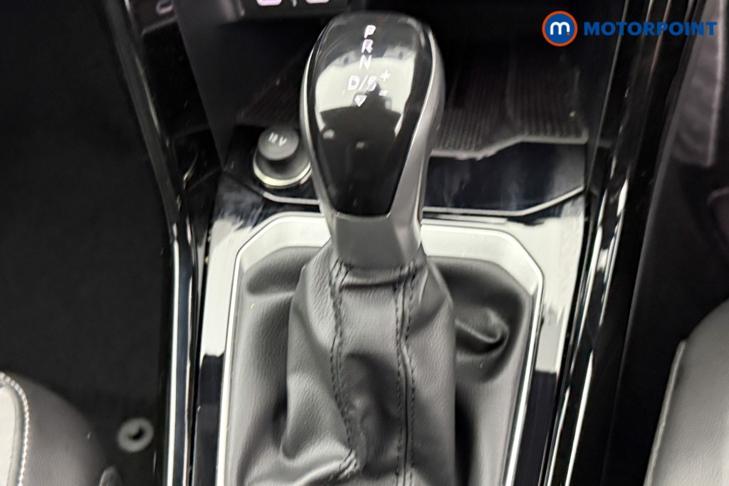 Used Volkswagen T-Roc for sale - 77245839: Photo 21