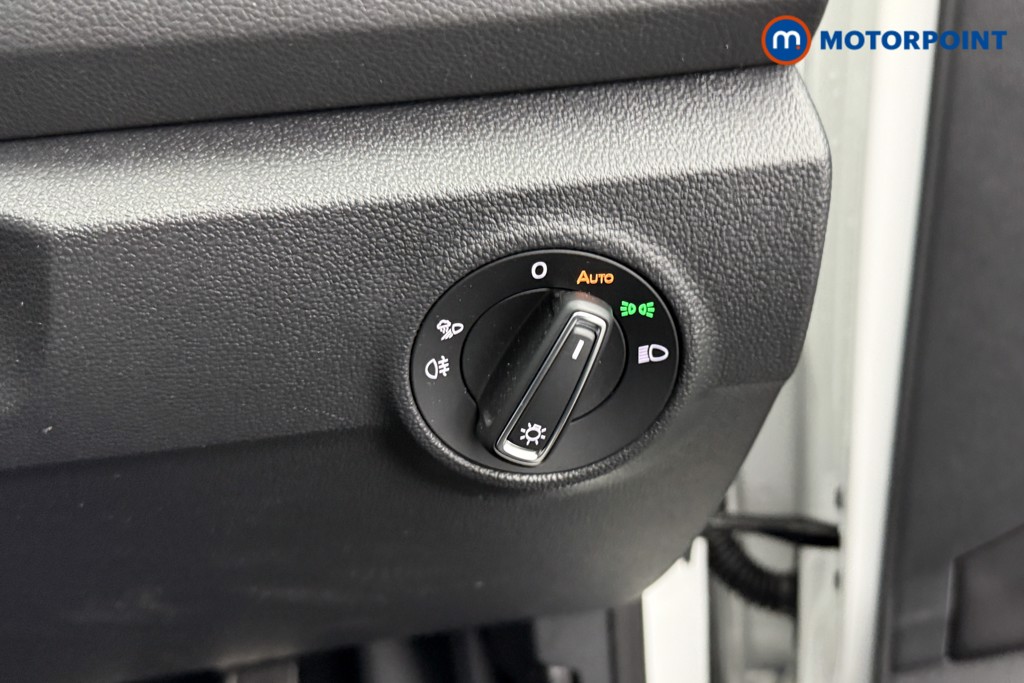 Used Volkswagen T-Roc for sale - 77245839: Photo 24