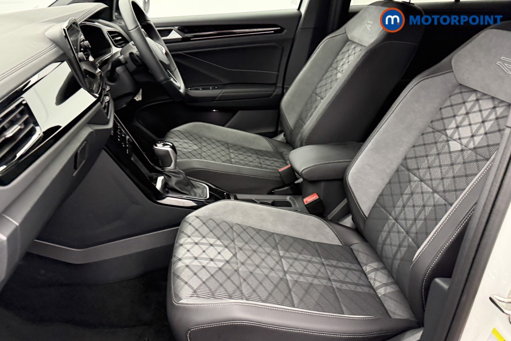 Used Volkswagen T-Roc for sale - 77245839: Photo 31