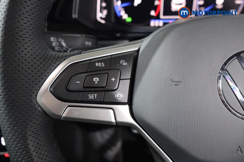 Used Volkswagen T-Roc 2025 for sale - 77324136: Photo 14