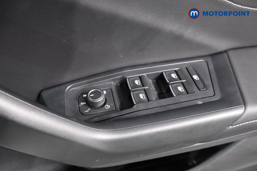 Used Volkswagen T-Roc 2025 for sale - 77324136: Photo 17