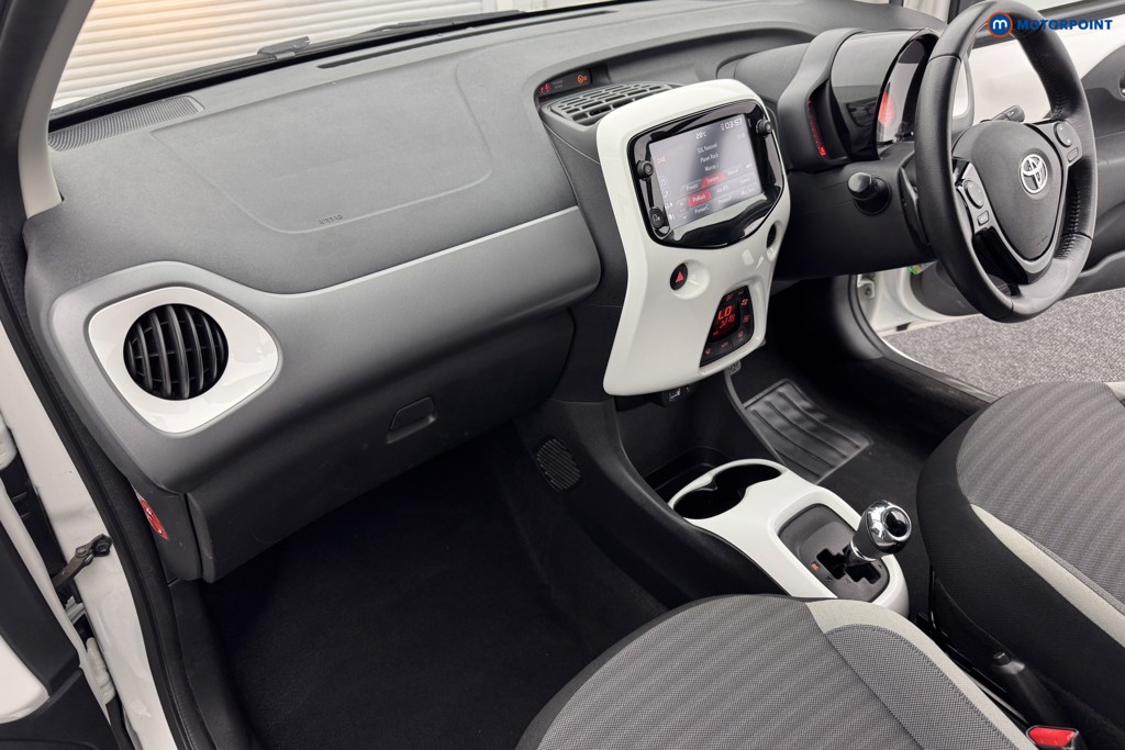 Used Toyota AYGO 2019 for sale - 76797443: Photo 16