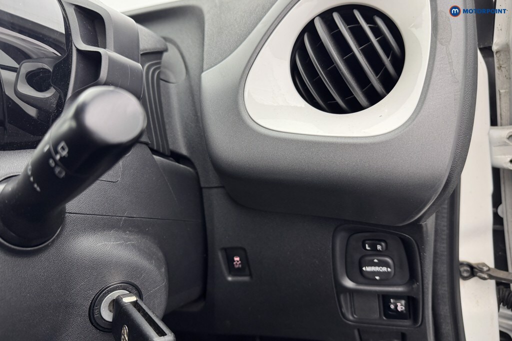 Used Toyota AYGO 2019 for sale - 76797443: Photo 27