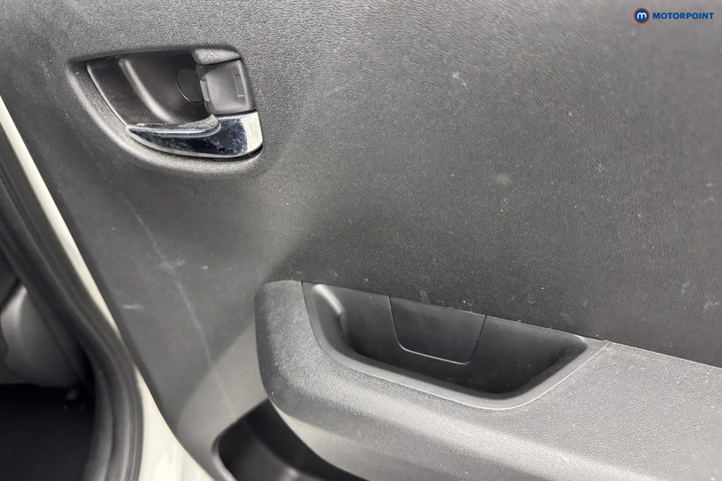 Used Toyota AYGO 2019 for sale - 76797443: Photo 31