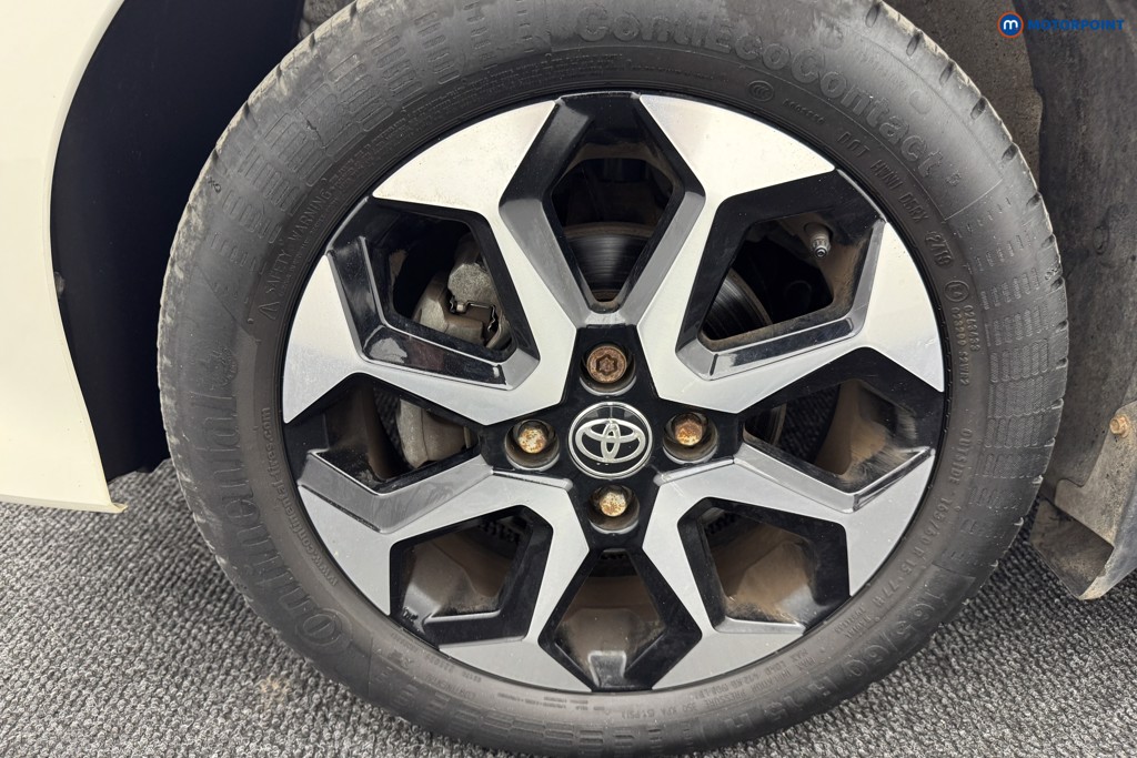 Used Toyota AYGO 2019 for sale - 76797443: Photo 41