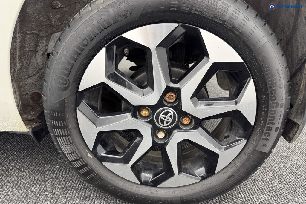 Used Toyota AYGO 2019 for sale - 76797443: Photo 42