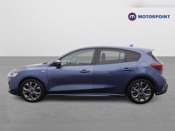 Used Ford Focus 2023 for sale - 79479819: Photo