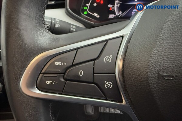 Used Renault Clio 2020 for sale - 76235123: Photo 12