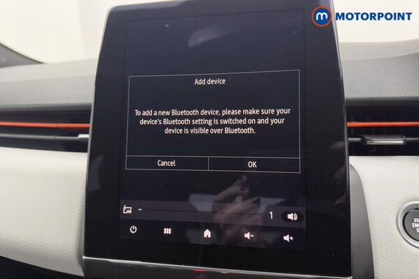 Used Renault Clio 2020 for sale - 76235123: Photo 16