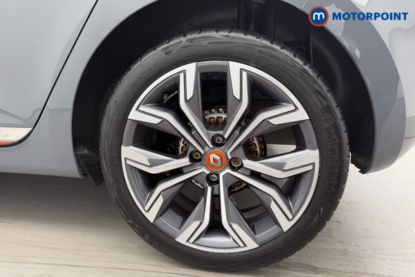 Used Renault Clio 2020 for sale - 76235123: Photo 39