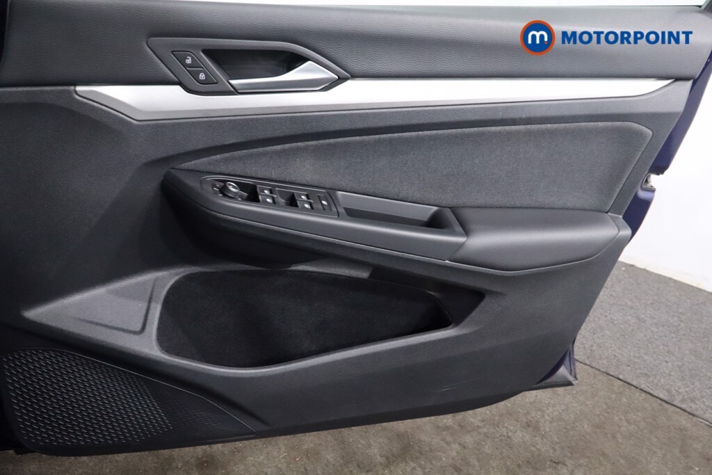 Used Volkswagen Golf 2022 for sale - 76131669: Photo 32