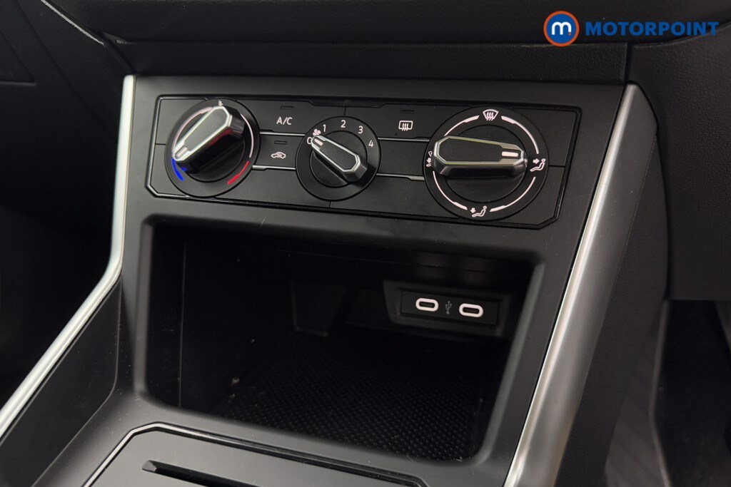 Used Volkswagen Polo 2024 for sale - 76162395: Photo 19