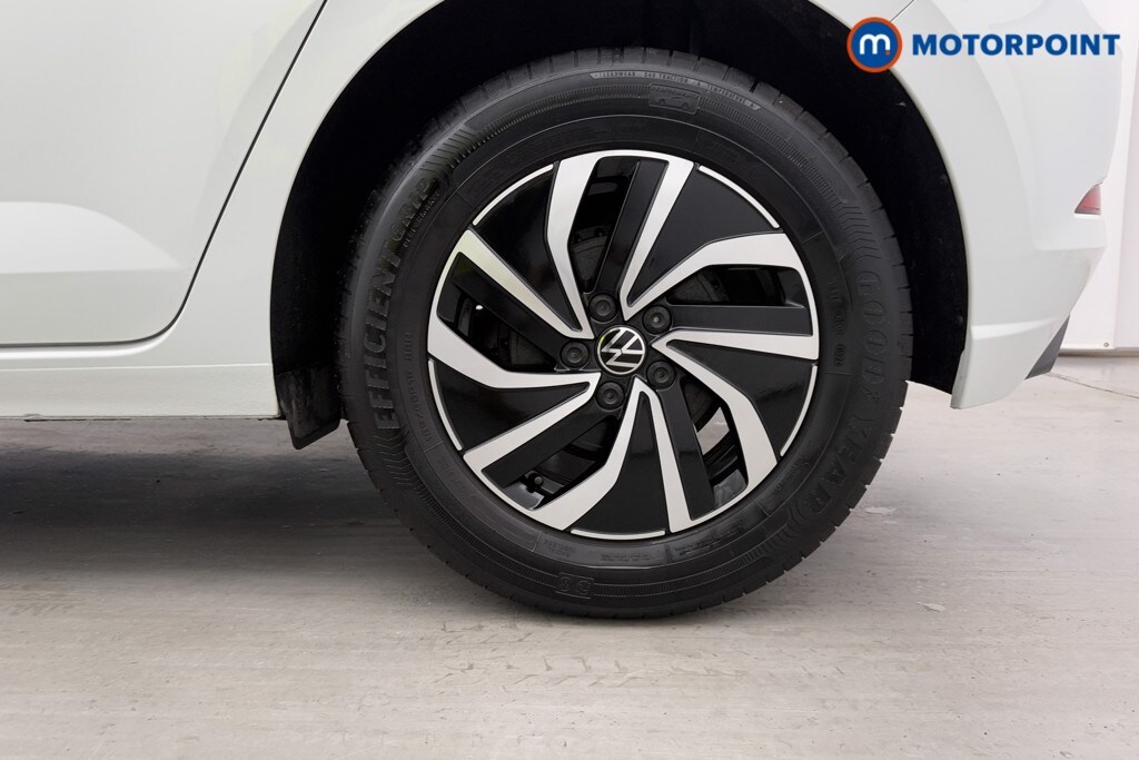 Used Volkswagen Polo 2024 for sale - 76162395: Photo 35