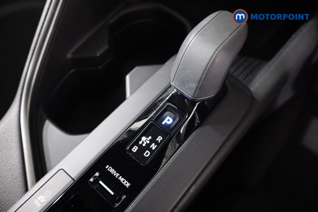 Used Toyota C-HR 2024 for sale - 76028580: Photo 22