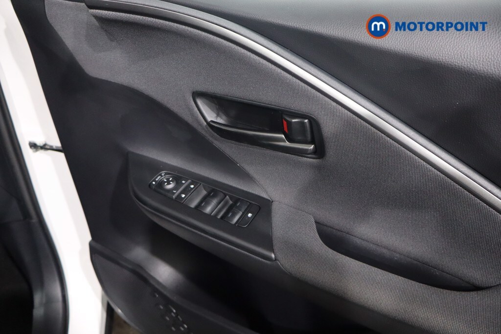 Used Toyota C-HR 2024 for sale - 76028580: Photo 32