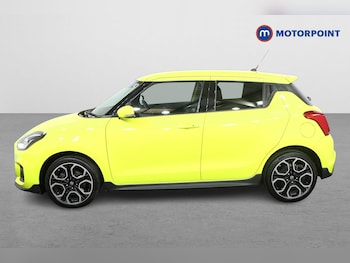 Used Suzuki Swift 2021 for sale - 75844499: Photo