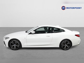 Used BMW 4 Series 2021 for sale - 76080081: Photo