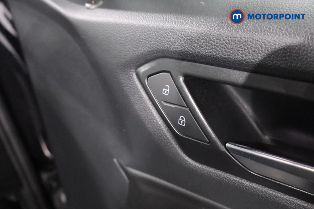 Used Volkswagen T-Roc 2025 for sale - 77458740: Photo 19